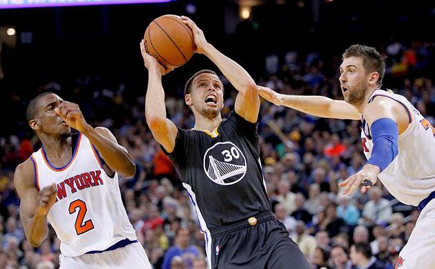 Warriors, Curry ile kazandı