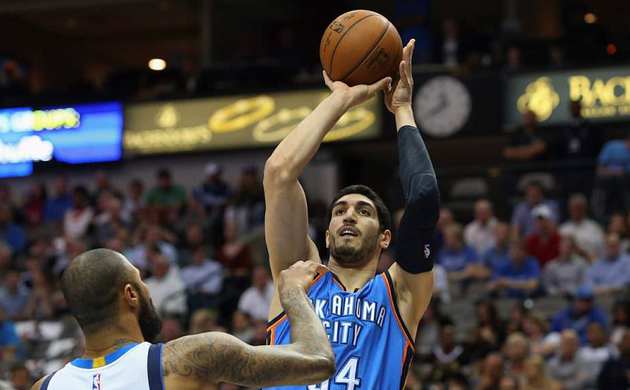 Enes yine 'double-double' yaptı