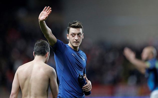 Mesut Özil'e ceza gelebilir