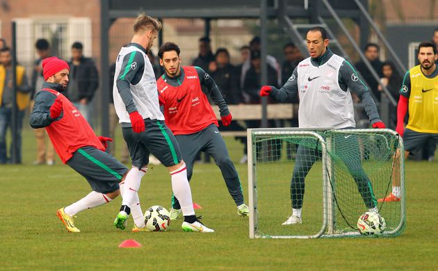 Milliler Hollanda sınavına hazırlanıyor