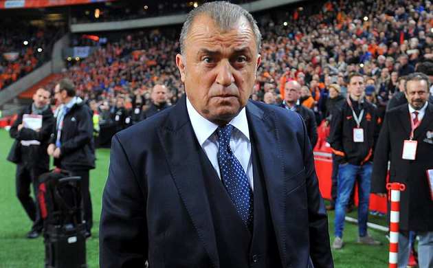 Terim'den stat sürprizi!
