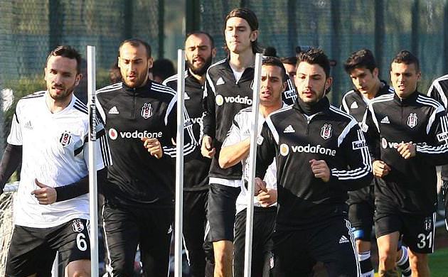 Beşiktaş'a Sosa ve Cenk müjdesi