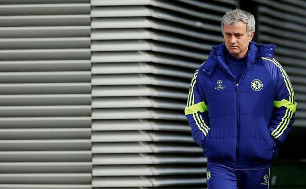 Mou, Sterling'e göz dikti