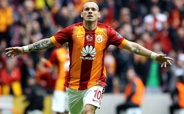 Juventus 10'dan vazgeçmedi