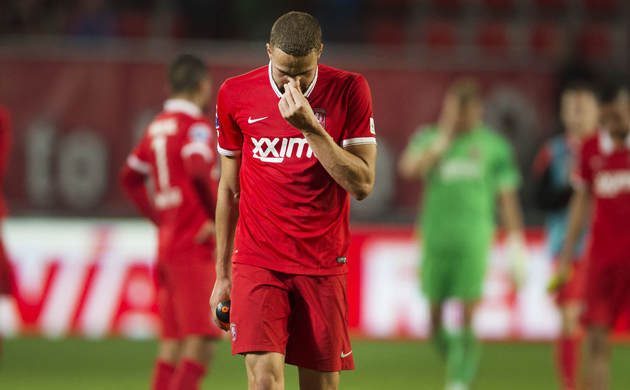 Hollanda devine 3 puan silme cezası
