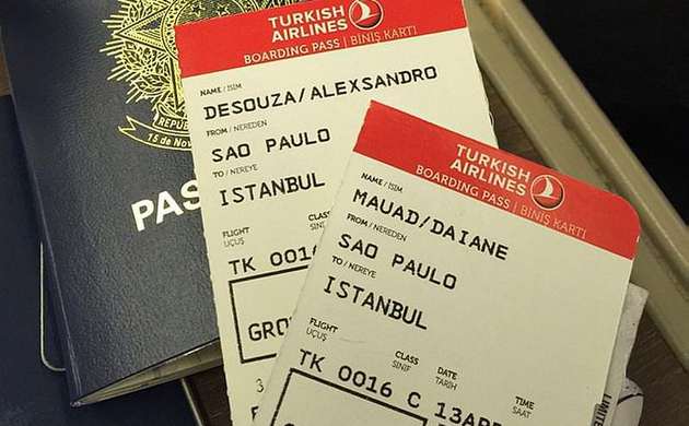 Alex, İstanbul'a geliyor