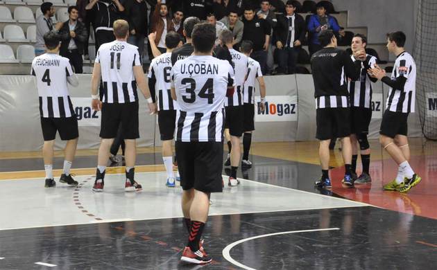Beşiktaş yarı finalde
