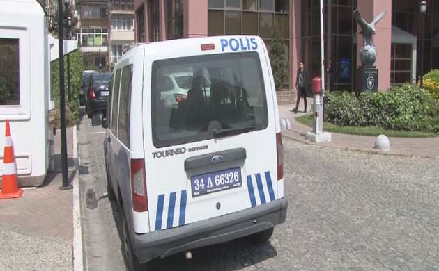 BJK binasında haciz arbedesi
