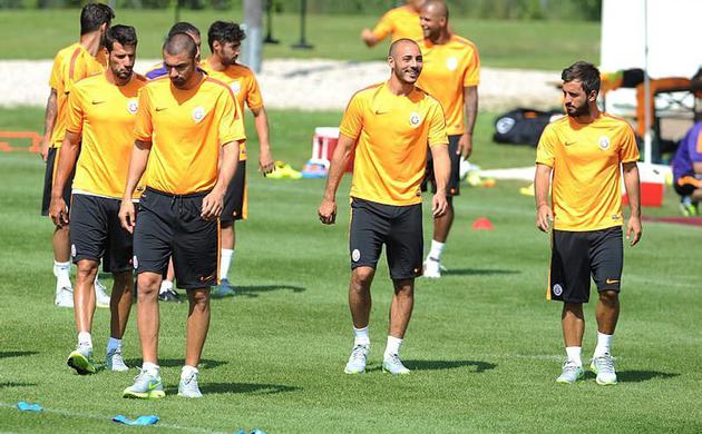 Malaga Amrabat için harekete geçti!