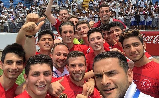 Trabzon Erdoğdu Lisesi dünya şampiyonu