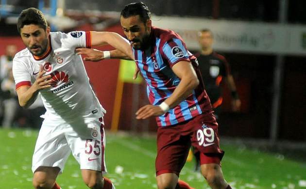 Aslan yine silbaştan