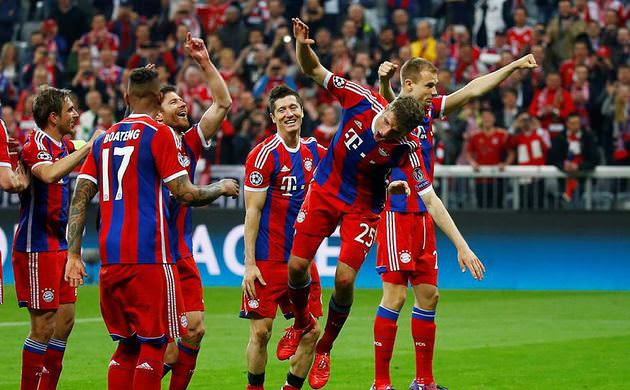 Bayern Münih ezdi geçti