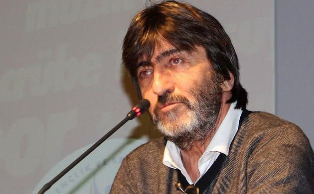 Melo insanüstü!