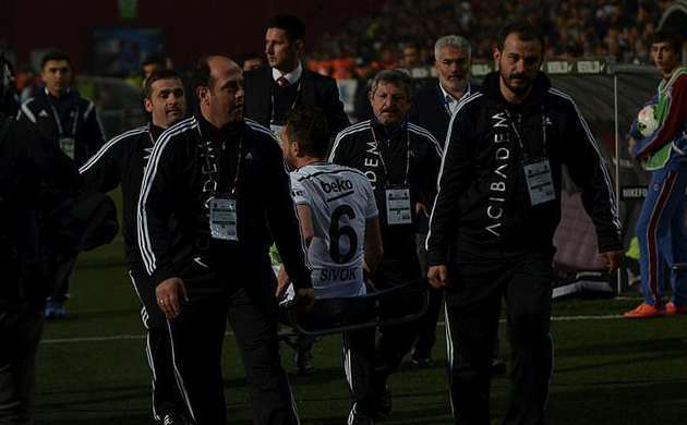 Beşiktaş'ın kaptanı hastanelik oldu