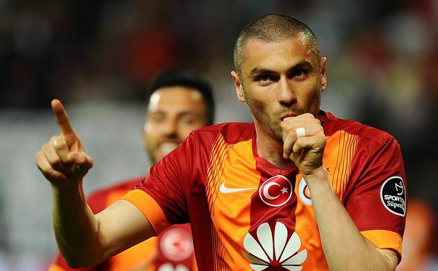 Aslan Manisa'da kükredi