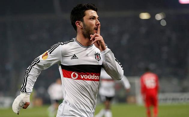 Tolgay'a milli şok!