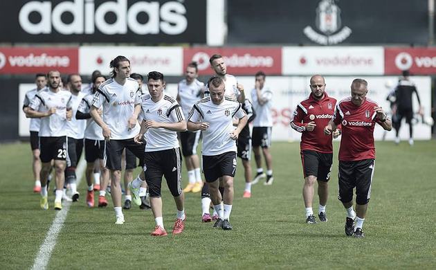 Beşiktaş, lider kalmak istiyor