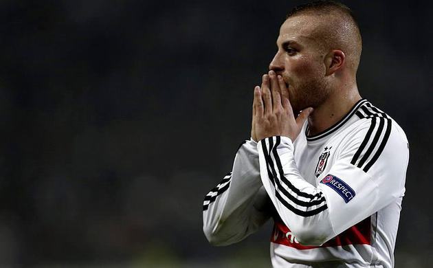 Beşiktaş'ta Gökhan Töre krizi!