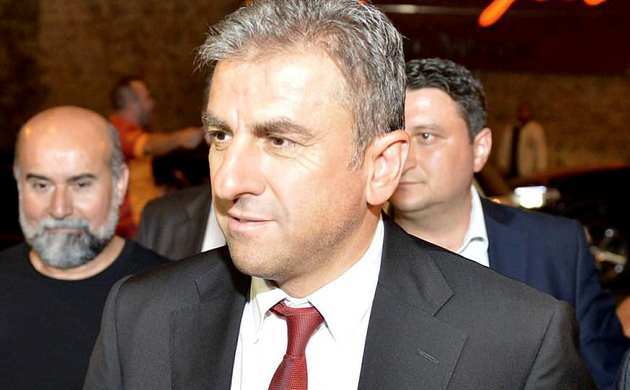 "Podolski ile görüştük"