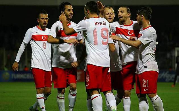 Türkiye 5 basamak geriledi