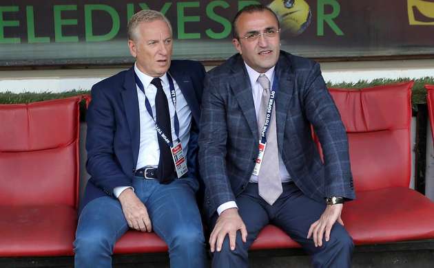 Ali Dürüst geri döndü