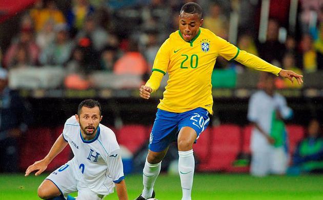 Robinho Fener'e koşuyor