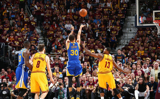 Warriors seriden vazgeçmiyor!