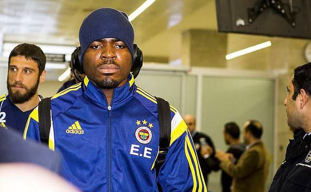 Emenike bunu da yaptı!