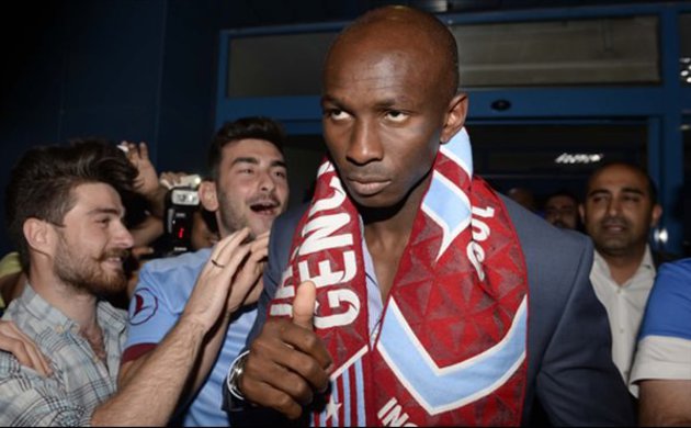 M'Bia krizi sürüyor
