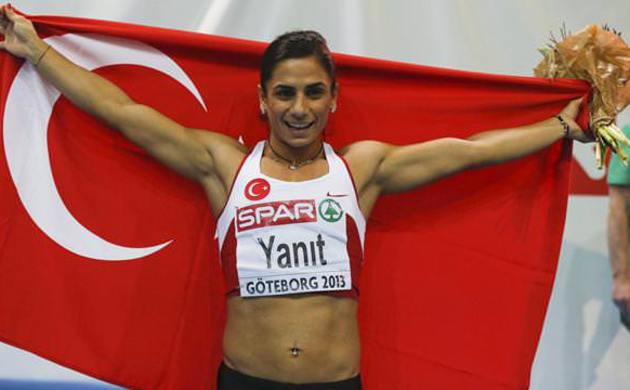 Nevin Yanıt'ın madalyaları geri alındı