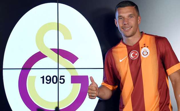 Podolski resmen Aslan