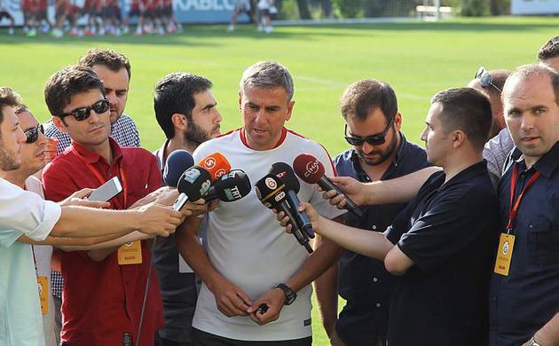 Hamzaoğlu'ndan Melo ve Muslera açıklaması