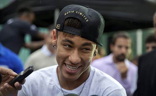 Neymar'dan Arda Turan değerlendirmesi