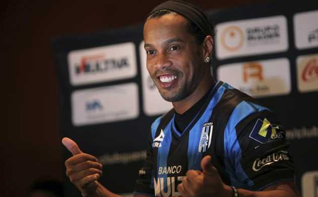 Ronaldinho Fluminense ile anlaştı