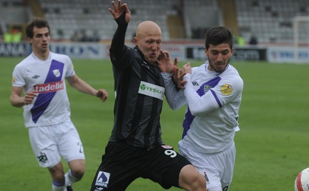 Rize'den Fransa'ya gitti!