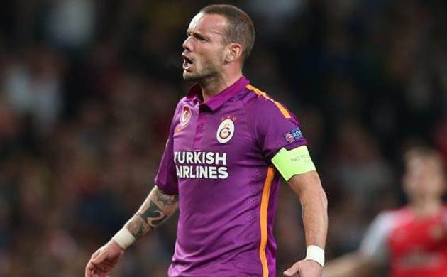 Sneijder: "Kilomu konuşmaktan vazgeçin"