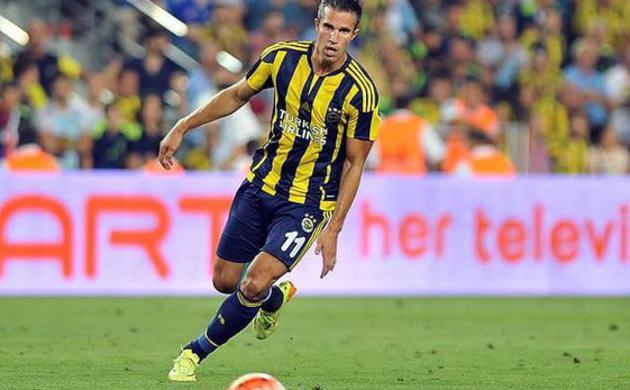 Van Persie: Kadıköy'deki uğultuyla şok oldum