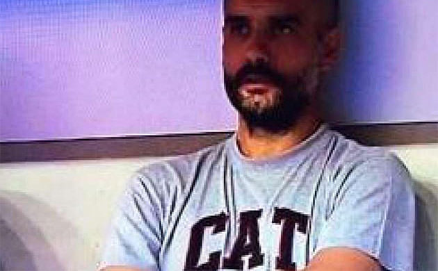 Guardiola'dan tişörtlü gönderme