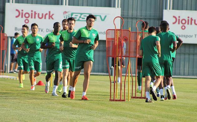 Ozan Tufan antrenmanda