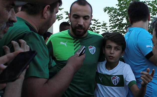 Sercan yeniden Özlüce'de