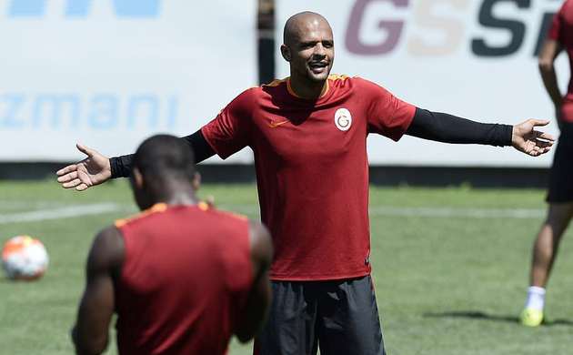 Felipe Melo imzayı attı
