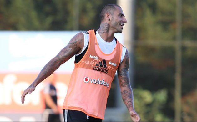 Şenol Güneş'ten sürpriz Quaresma kararı