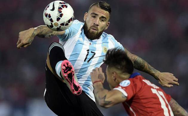 Manchester City, Otamendi'yi transfer etti