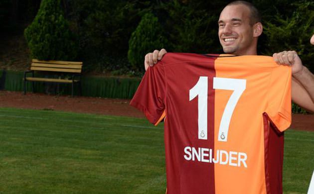 Wesley Sneijder'e zamlı sözleşme