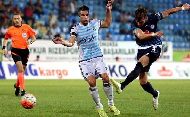 Fener'e Van Persie yetmedi