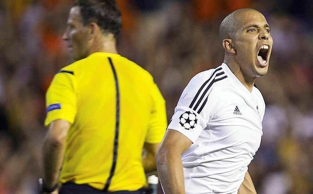 F.Bahçe Feghouli'yi gizlice İstanbul'a getirdi