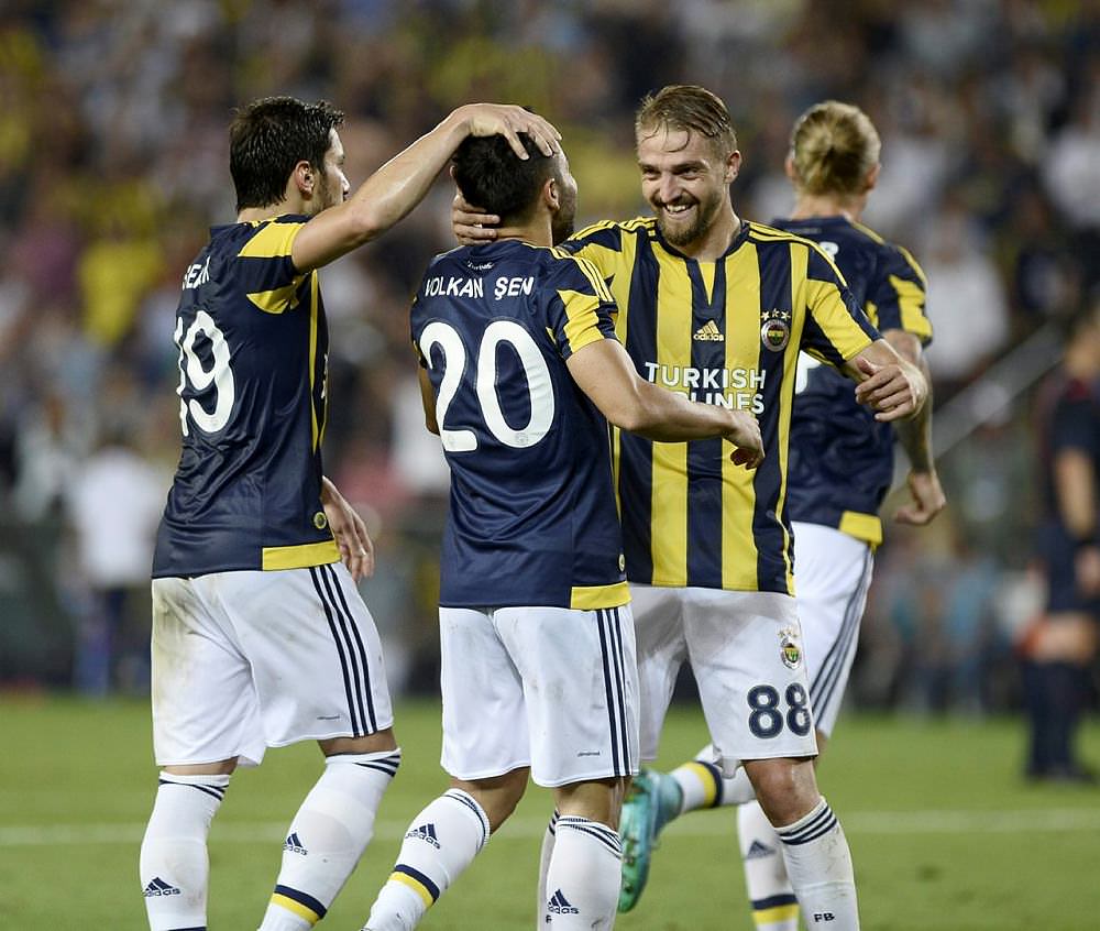 Fenerbahçe sirtaki yaptı