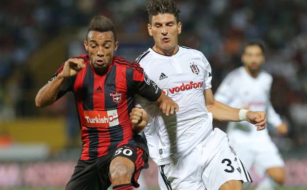 Kartal 'dört dörtlük'