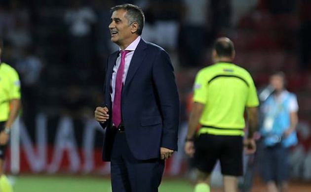 Şenol Güneş'ten Victor Valdes yorumu