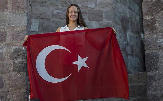 'Türk vatandaşı olduğum için pişman değilim'